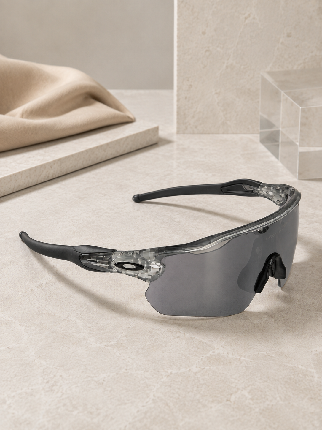 Oakley Radar EV Path — Grey Ink