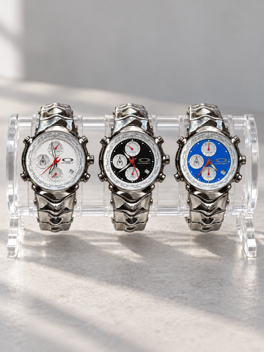Oakley GMT Chronograph Chrome Silver Bracelet – Blue/ White/ Black Dial